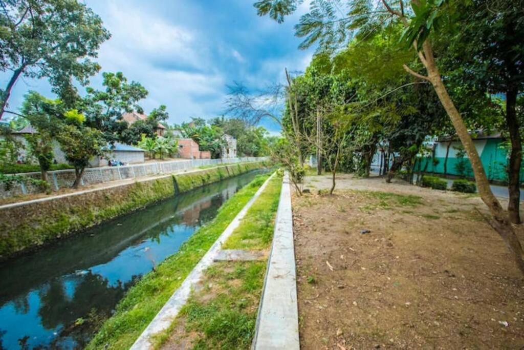 Villa Amalura I Yogyakarta Exterior foto